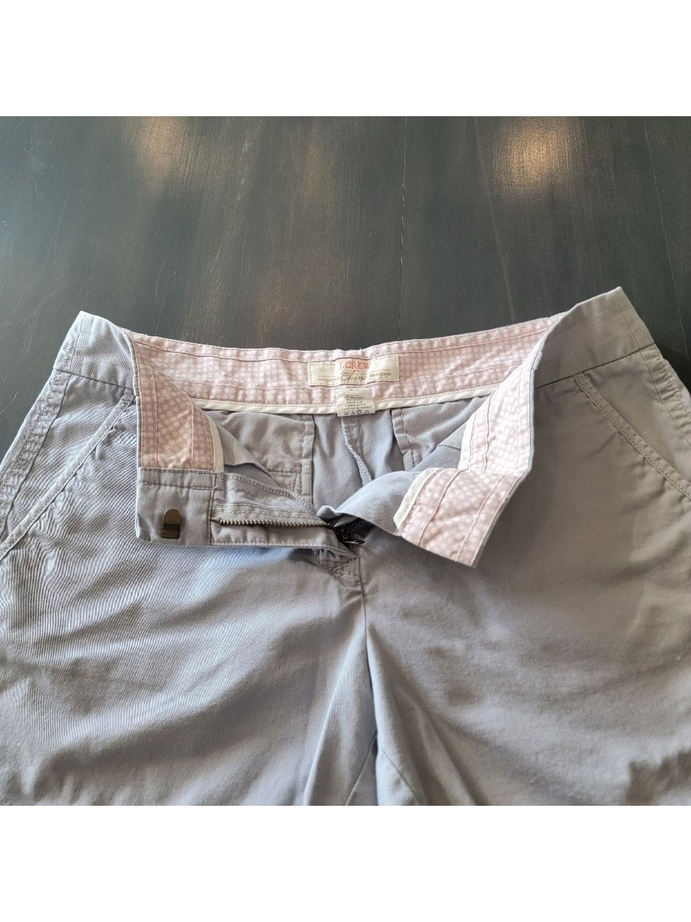 J. Crew Light Gray 100% Cotton Weathered Broken In Chino Shorts Size 4 - Picture 5 of 8
